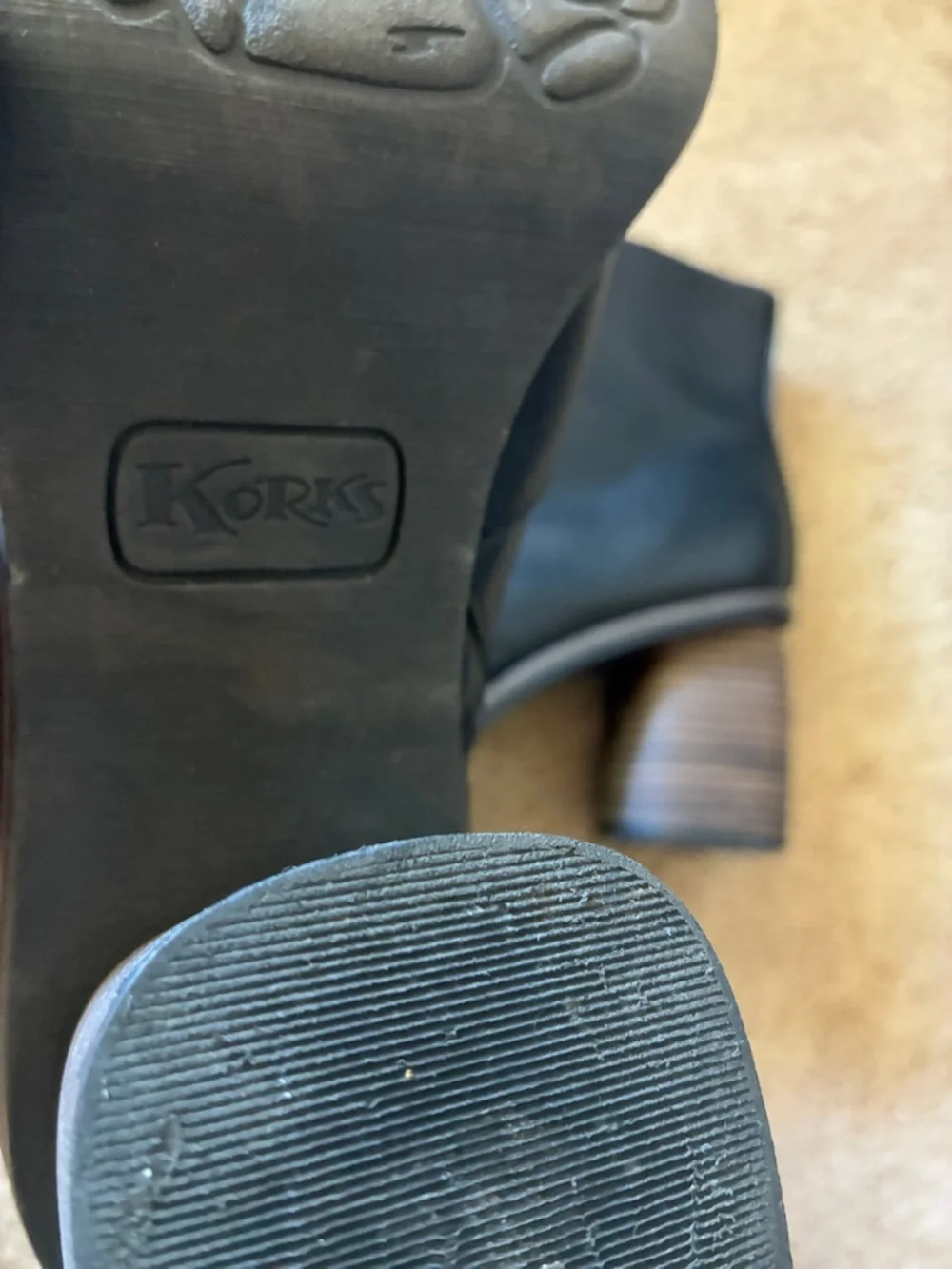 Korks by Kork-Ease Destiny Black Block Heel Booties - Size 9M